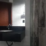 Kemer Hotel מלון 3*