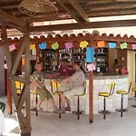 Kemer Hotel מלון קמר