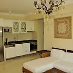 Kemer Hotel מלון 3*