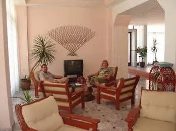 Kemer Hotel 酒店