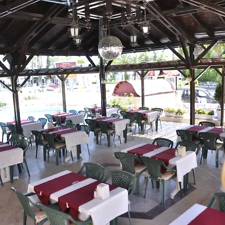 מלון Kemer Hotel 3*