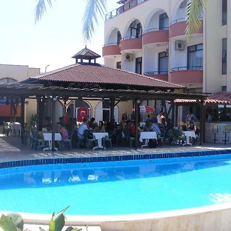 Kemer Hotel 酒店 3*