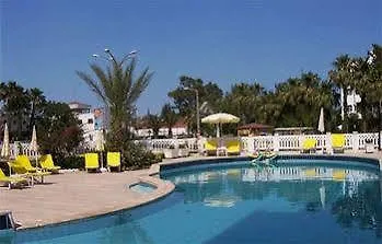 酒店 Kemer Hotel 凯梅尔