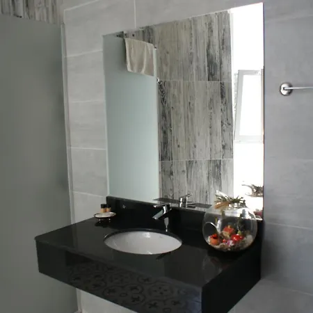 מלון Kemer Hotel 3*