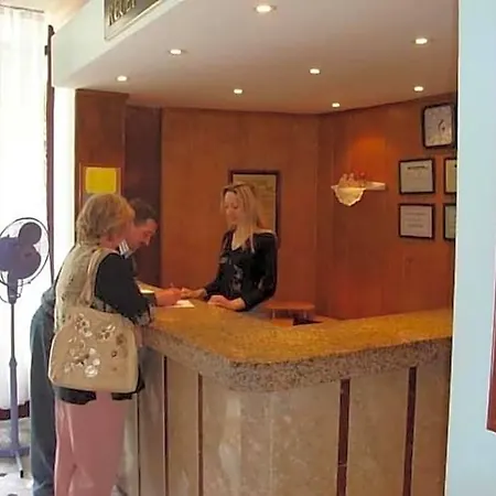 Kemer Hotel 3*